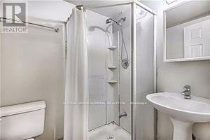 47 Riviera Drive, Vaughan, Ontario  L4K 2H9 - Photo 15 - N12718930