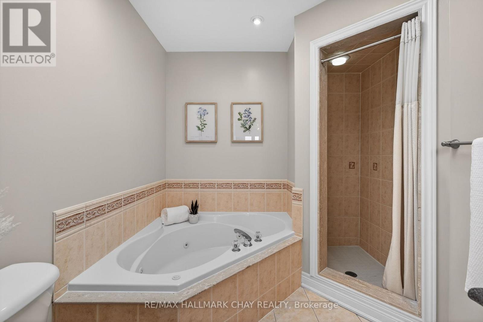 75 Smith Street, Bradford West Gwillimbury, Ontario  L3Z 3E3 - Photo 25 - N12718942