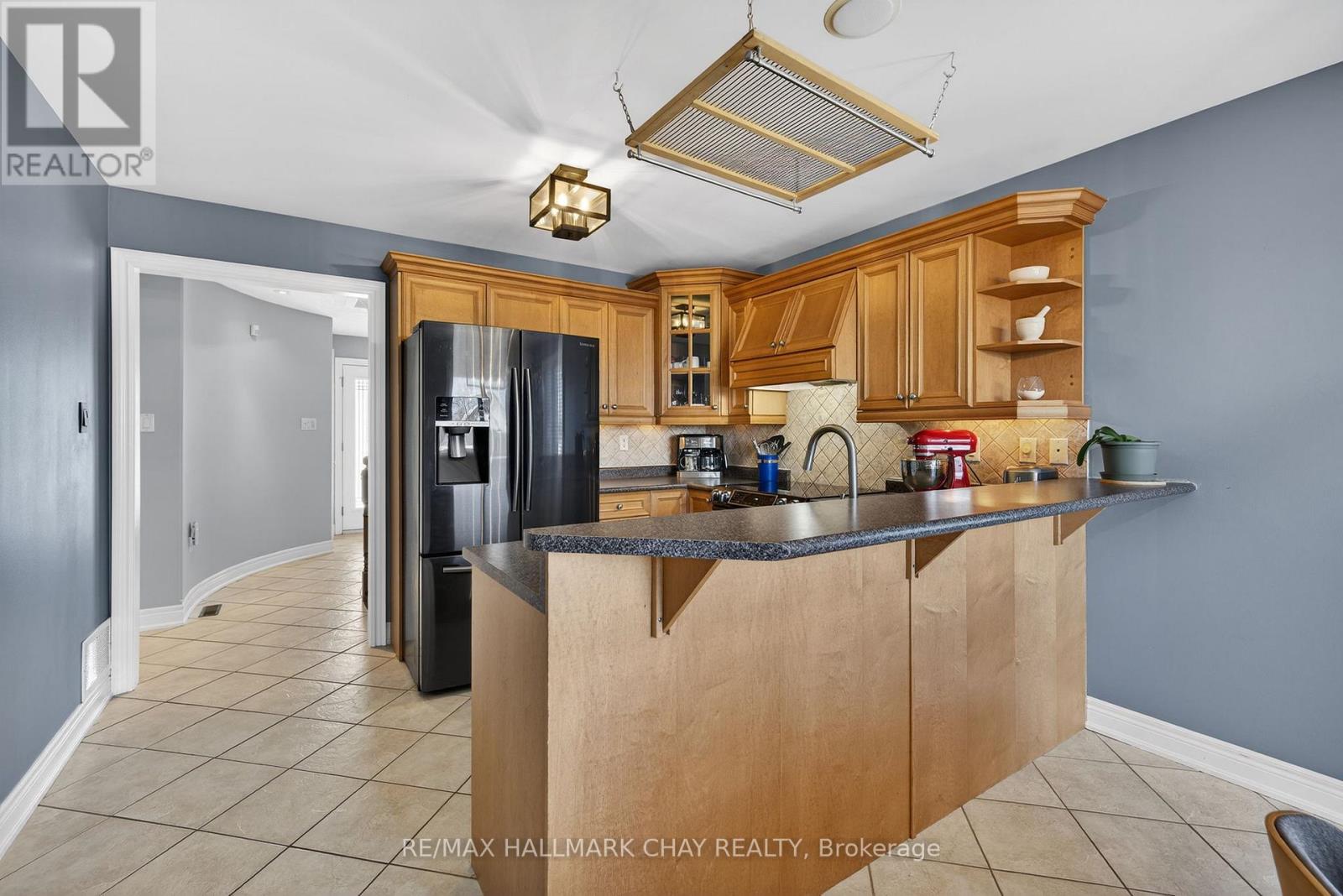 75 Smith Street, Bradford West Gwillimbury, Ontario  L3Z 3E3 - Photo 6 - N12718942