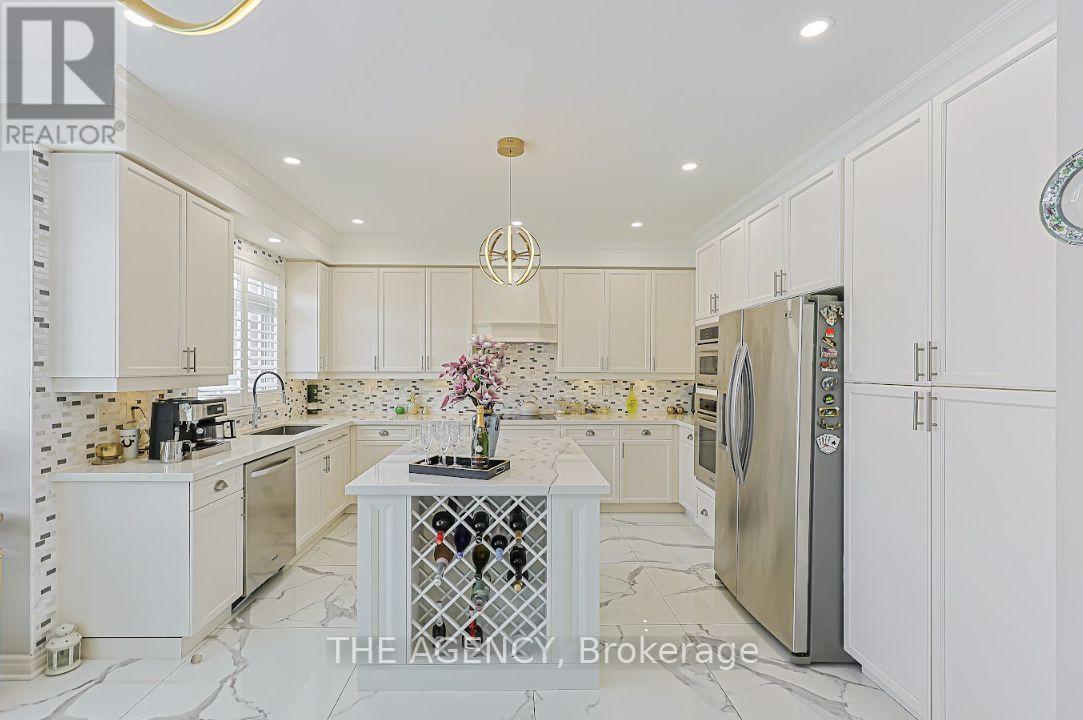 48 Tonner Crescent, Aurora, Ontario  L4G 0G6 - Photo 19 - N12718806