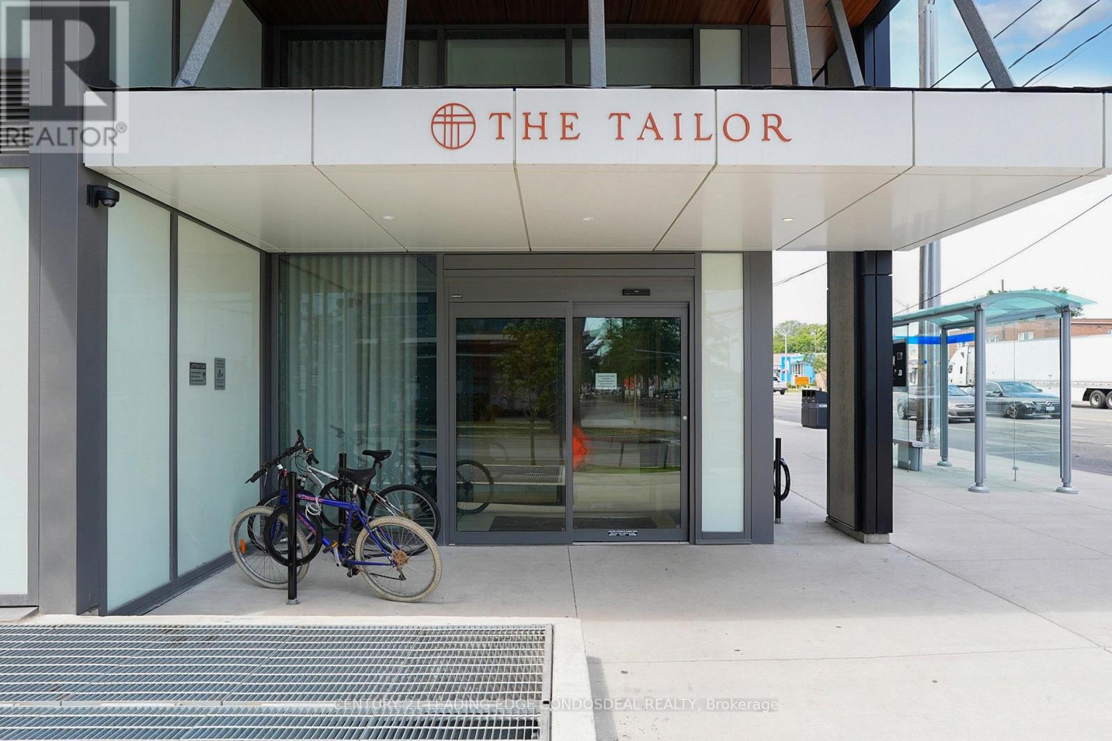 213 - 1195 The Queensway, Toronto, Ontario  M8Z 0H1 - Photo 5 - W12718816