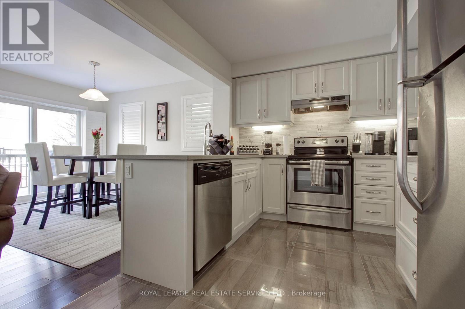 7 - 3045 George Savage Avenue, Oakville, Ontario  L6M 0Y8 - Photo 14 - W12718922