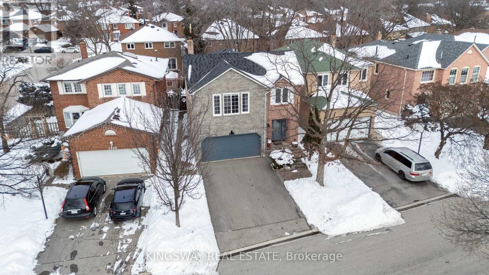 1329 SWEETBIRCH CRESCENT, Mississauga, Ontario