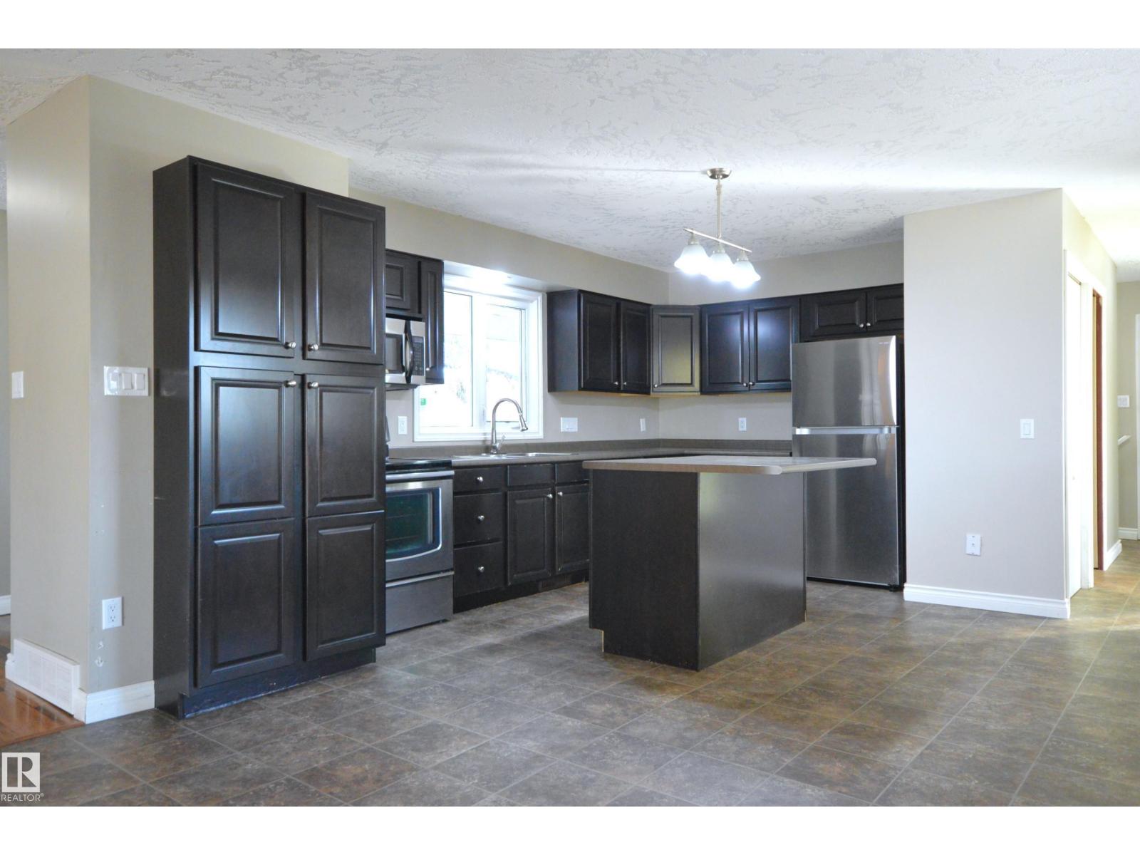 4308 44 St, Bonnyville Town, Alberta  T9N 1R9 - Photo 12 - E4461386