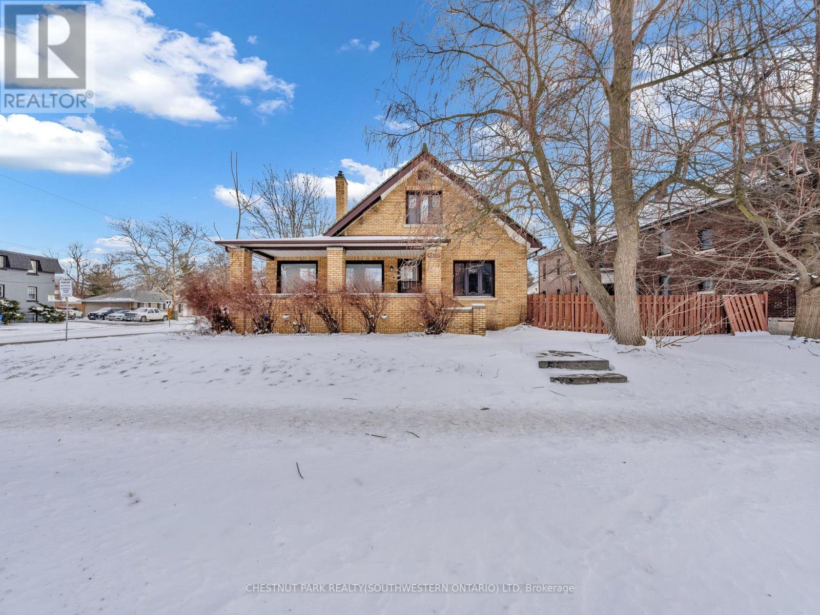 2311 University Avenue W, Windsor, Ontario  N9B 1E8 - Photo 2 - X12718826