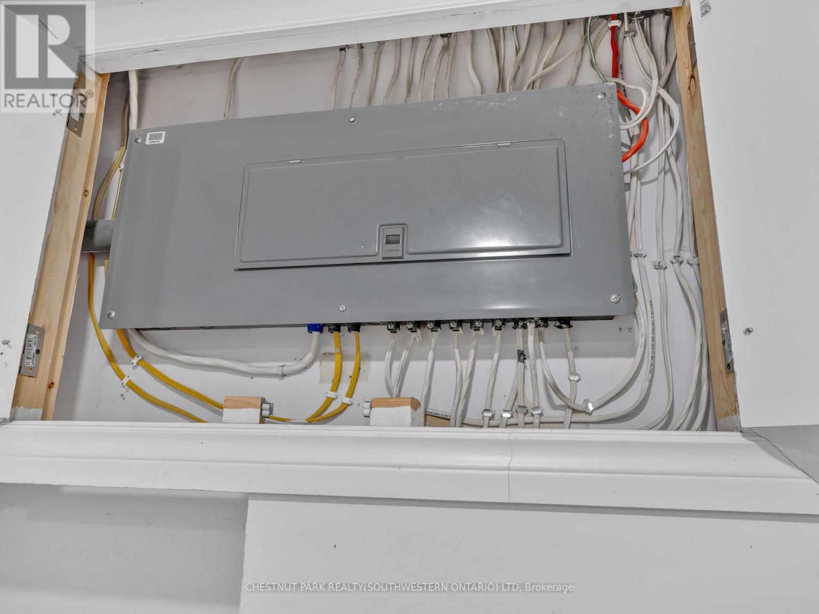 2311 University Avenue W, Windsor, Ontario  N9B 1E8 - Photo 45 - X12718826