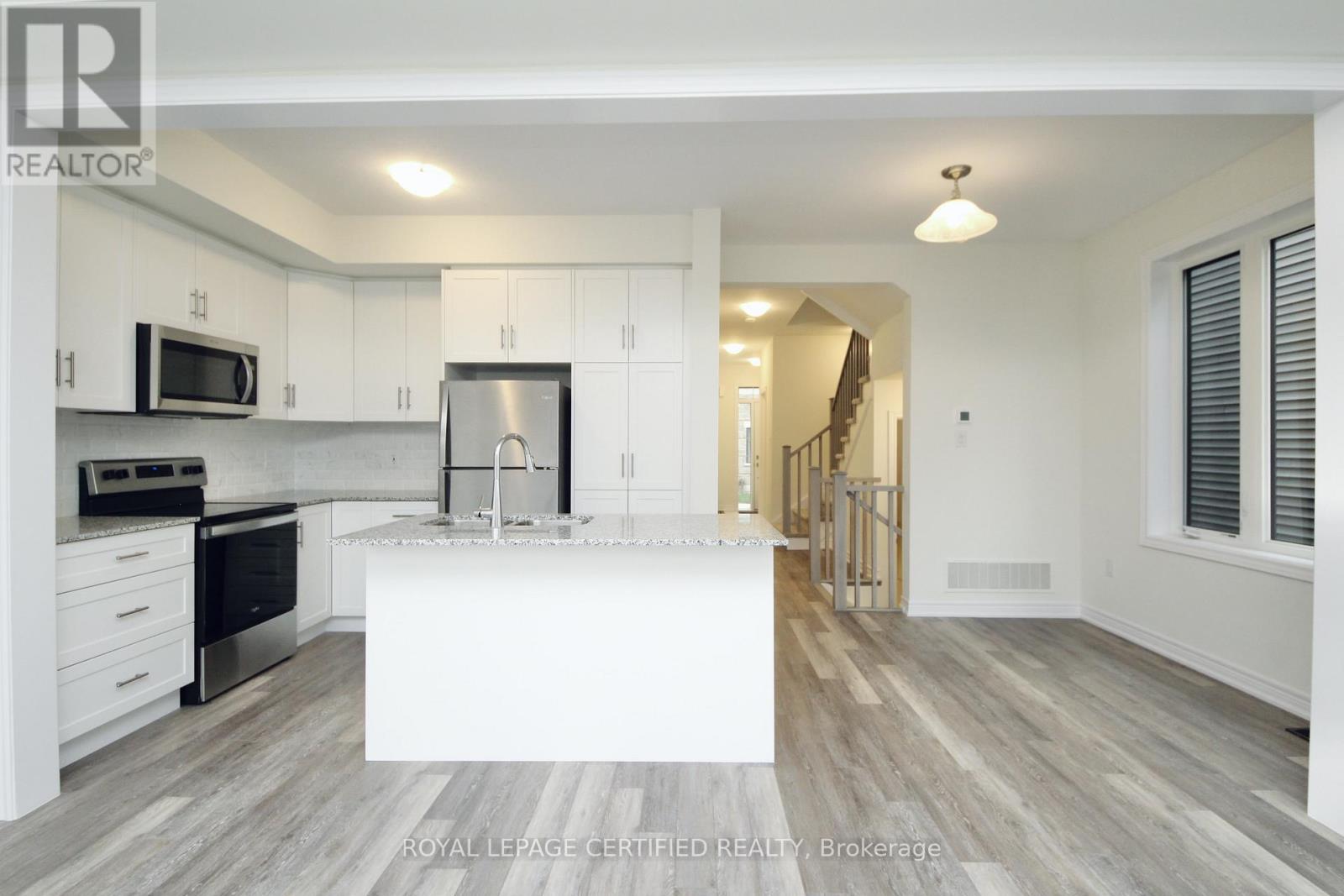 49 - 10 Birmingham Drive, Cambridge, Ontario  N1R 0C6 - Photo 4 - X12718906