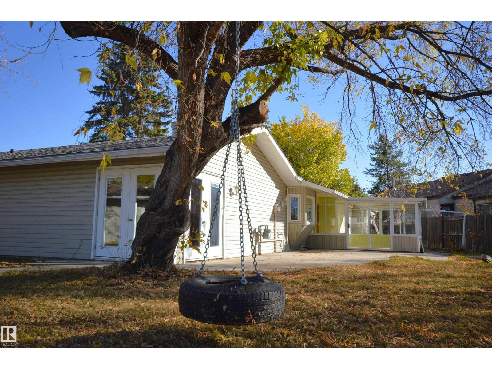 4308 44 St, Bonnyville Town, Alberta  T9N 1R9 - Photo 3 - E4461386