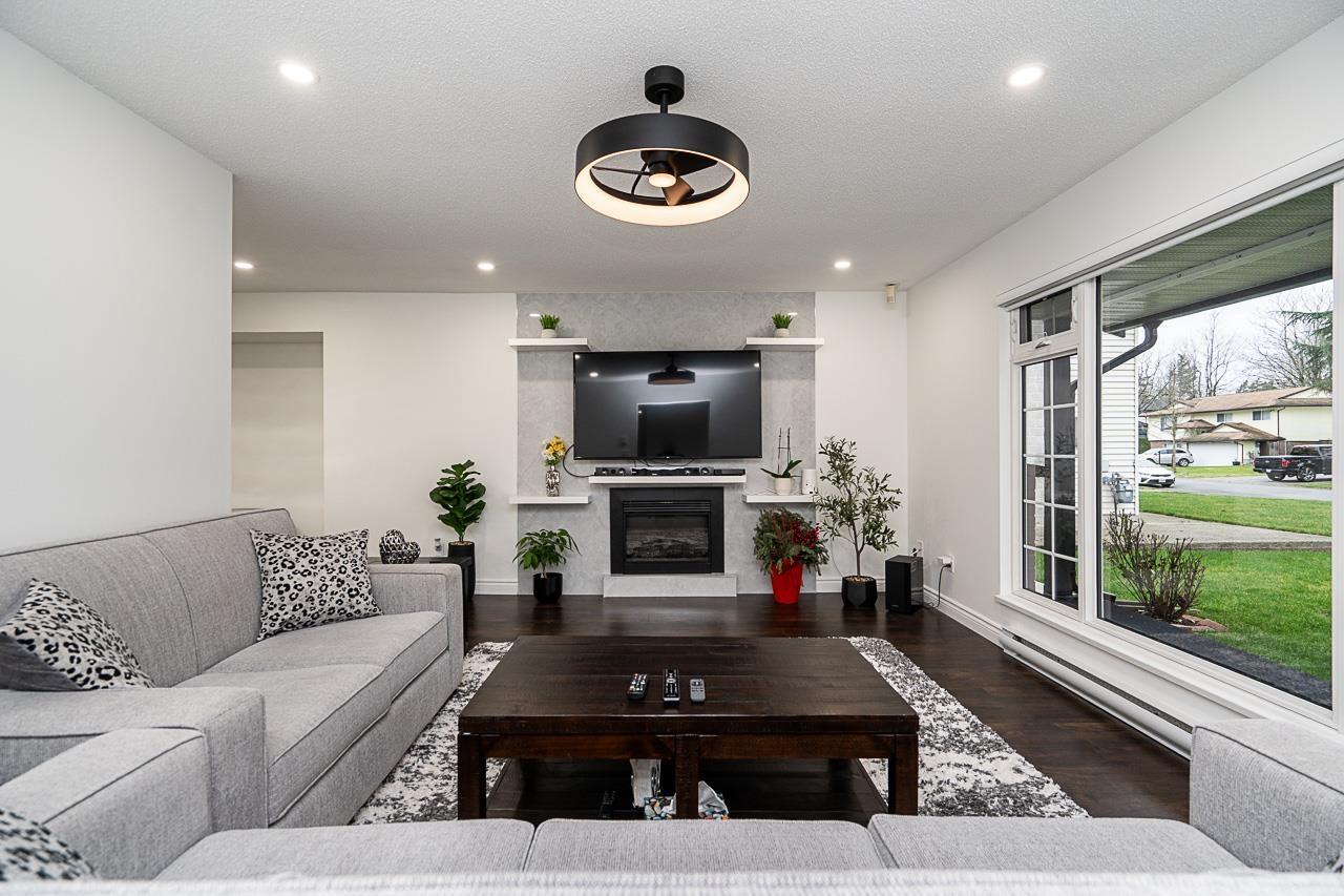 6154 130b Street, Surrey, British Columbia  V3X 2G9 - Photo 6 - R3081209