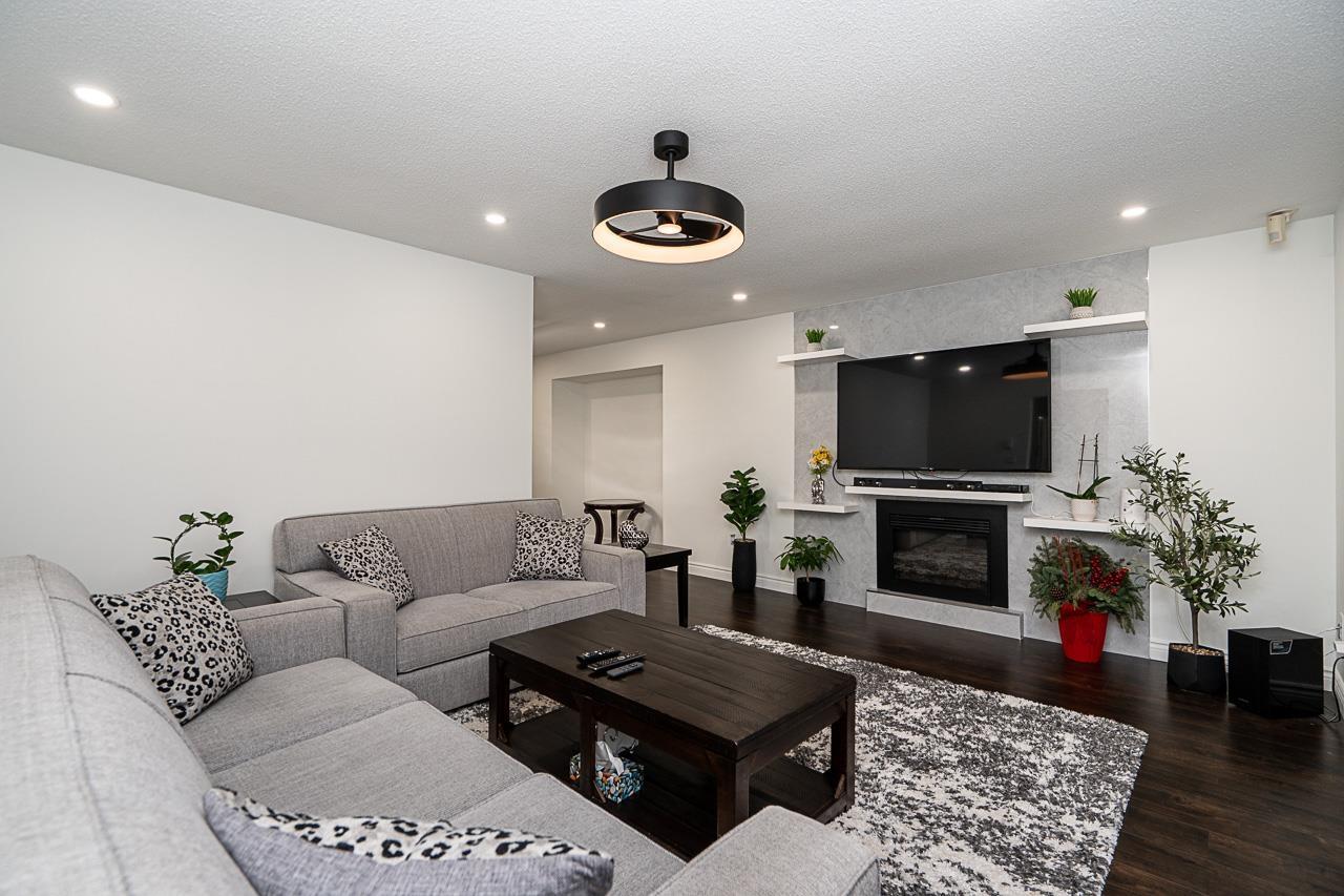 6154 130b Street, Surrey, British Columbia  V3X 2G9 - Photo 7 - R3081209