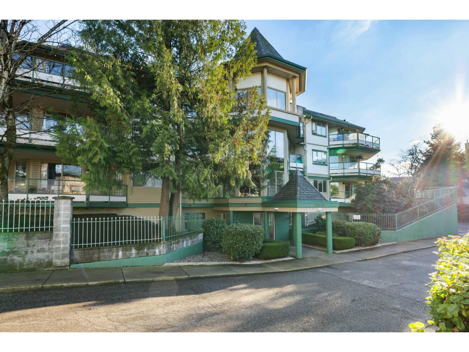 304 20140 56 Avenue, Langley, British Columbia  V3A 3Y4 - Photo 3 - R3081769