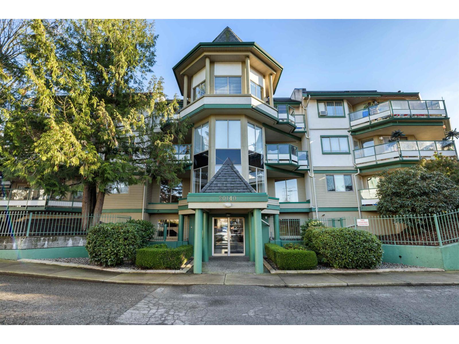 304 20140 56 Avenue, Langley, British Columbia  V3A 3Y4 - Photo 1 - R3081769