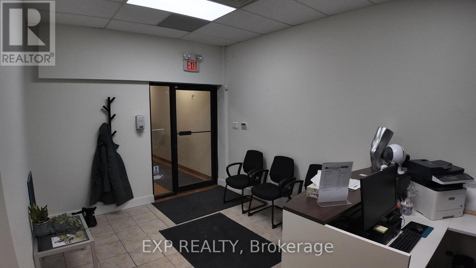 18a - 2325 Hurontario Street, Mississauga, Ontario  L5B 4C7 - Photo 3 - W12717724