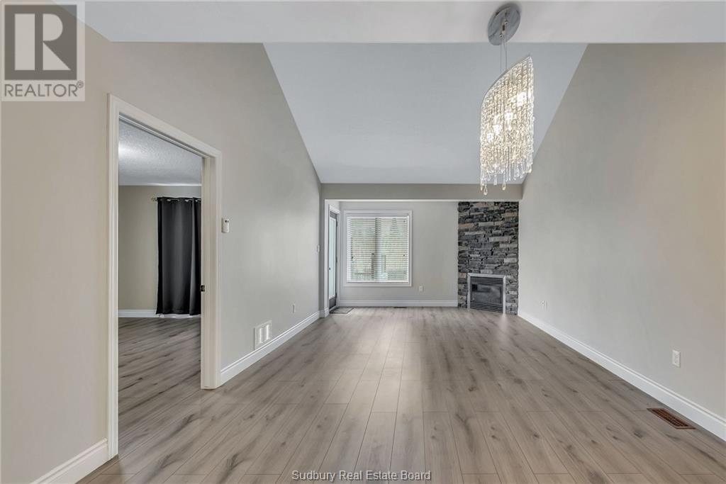 154 Rinkside Court Unit# Main Floor, Sudbury, Ontario  P3E 0E3 - Photo 12 - 2126168