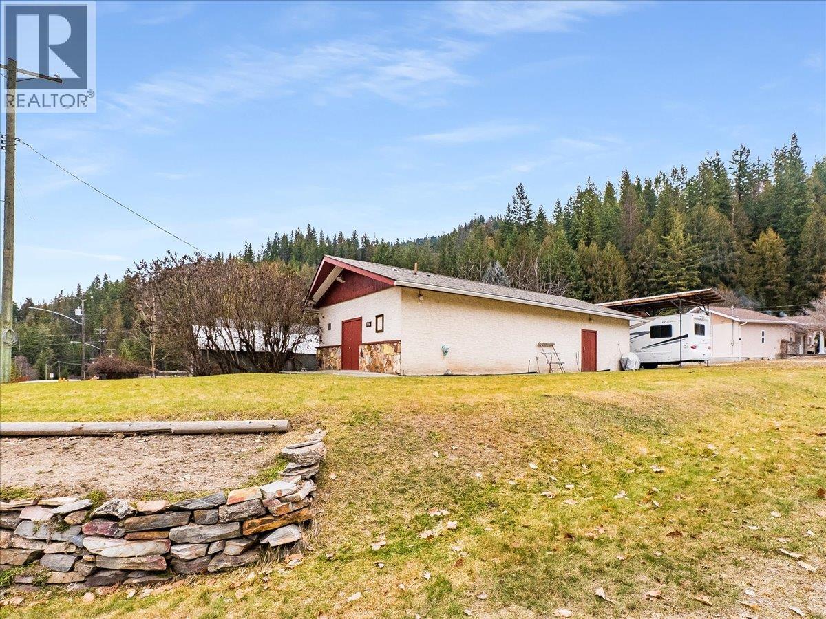 704 Lake Avenue, Silverton, British Columbia  V0G 1S0 - Photo 25 - 10373334