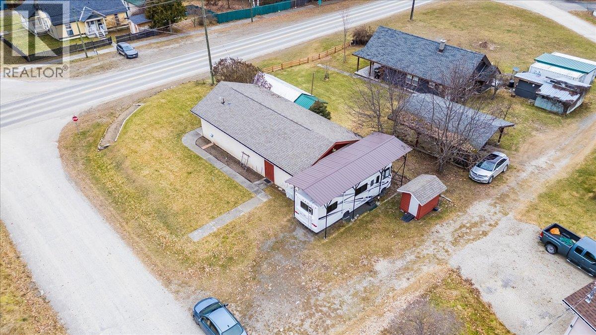 704 Lake Avenue, Silverton, British Columbia  V0G 1S0 - Photo 6 - 10373334