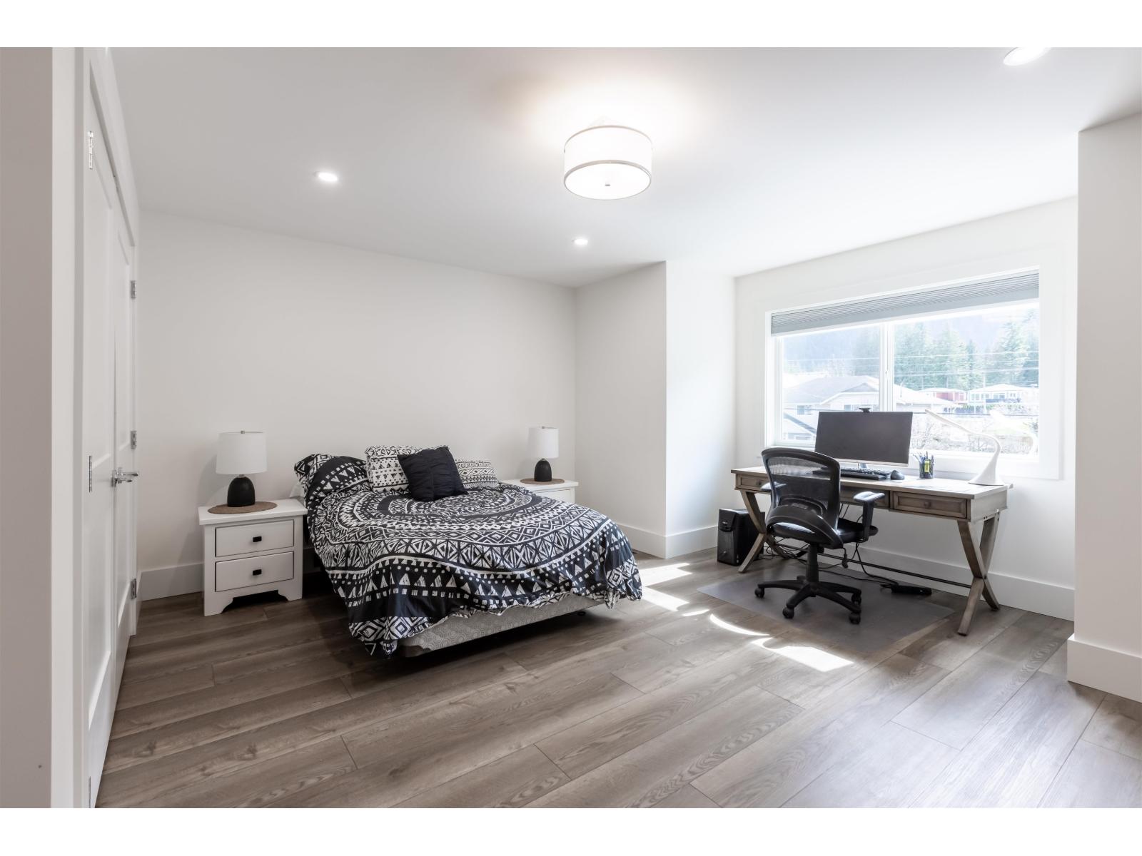 63711 Rosewood Avenue, Hope, Hope, British Columbia  V0X 1L2 - Photo 28 - R3081983