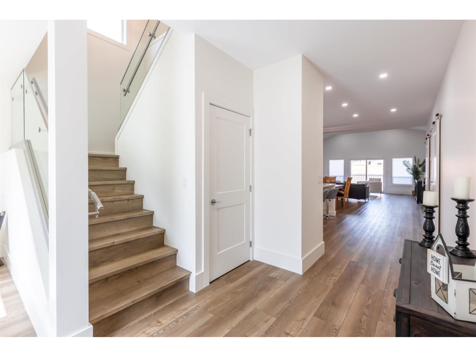 63711 Rosewood Avenue, Hope, Hope, British Columbia  V0X 1L2 - Photo 6 - R3081983