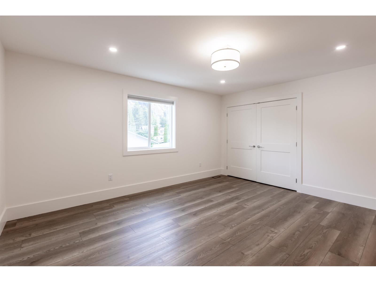 63711 Rosewood Avenue, Hope, Hope, British Columbia  V0X 1L2 - Photo 26 - R3081983