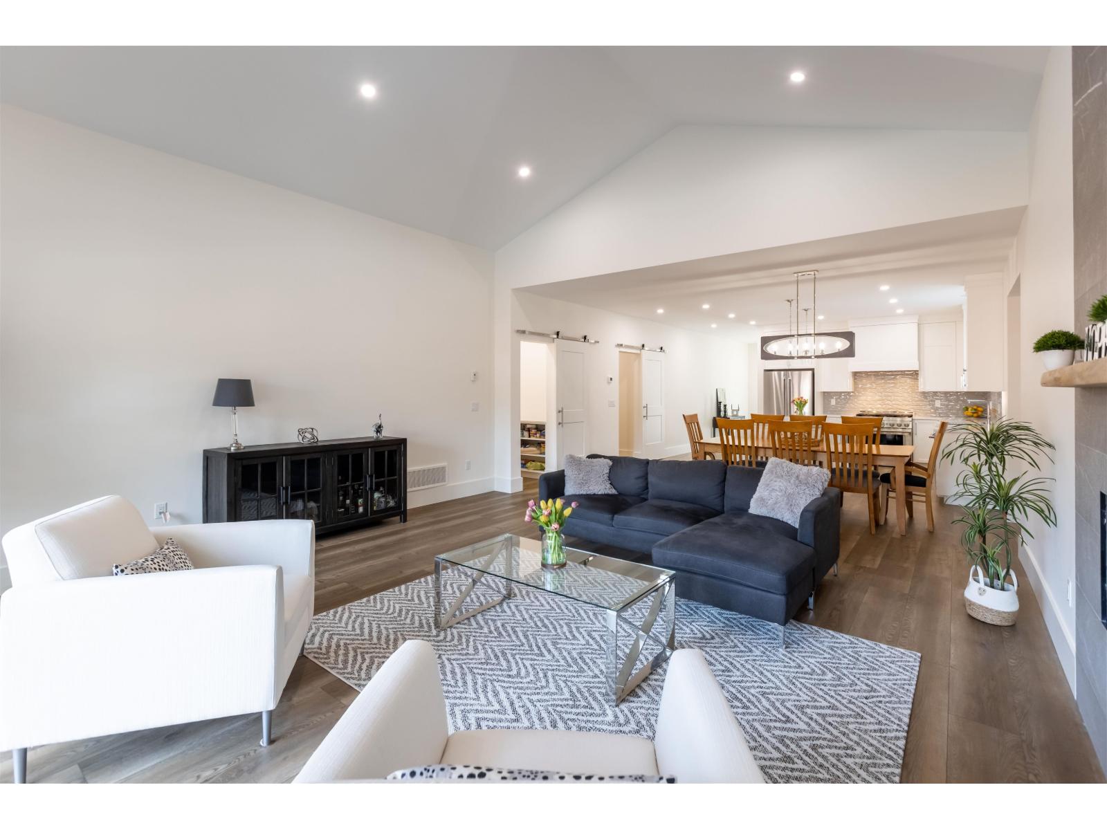 63711 Rosewood Avenue, Hope, Hope, British Columbia  V0X 1L2 - Photo 14 - R3081983