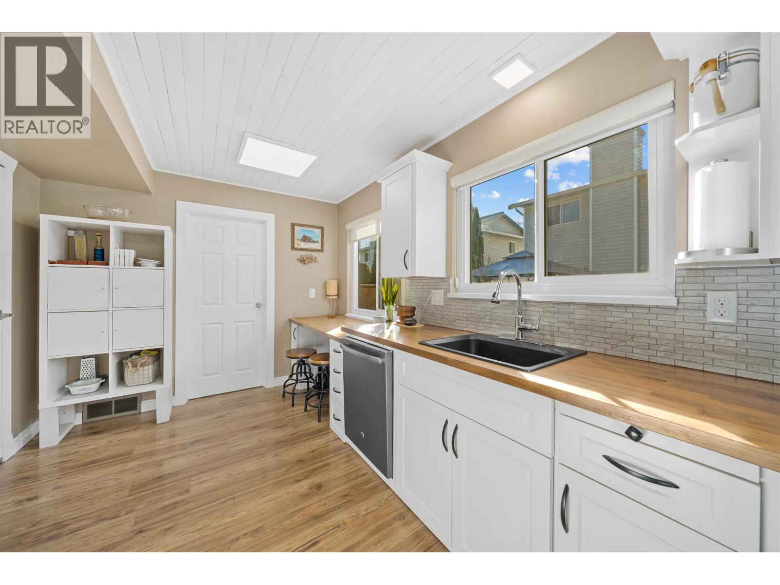 124 11255 Harrison Street, Maple Ridge, British Columbia  V2X 0K2 - Photo 2 - R3081988