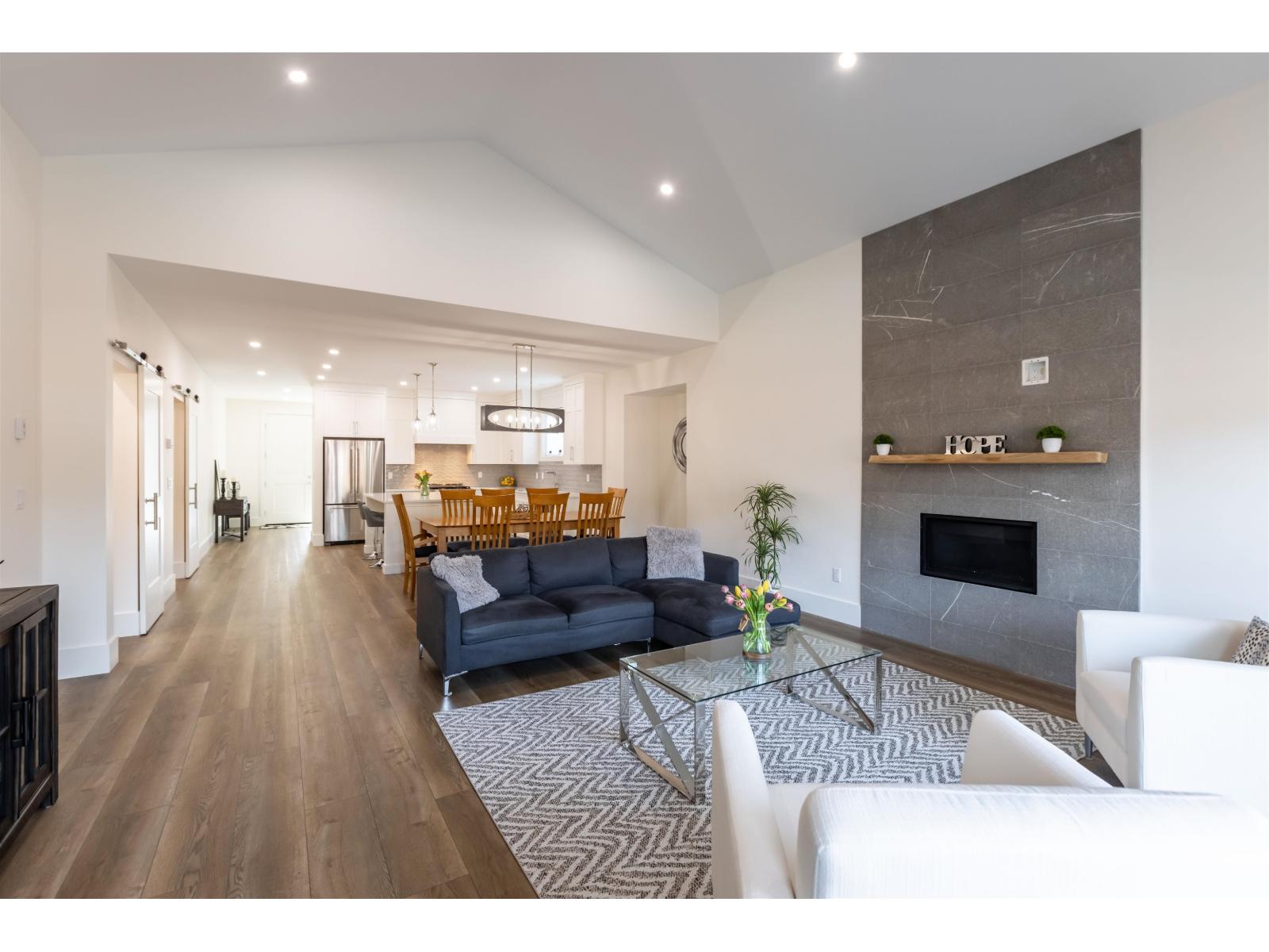 63711 Rosewood Avenue, Hope, Hope, British Columbia  V0X 1L2 - Photo 13 - R3081983