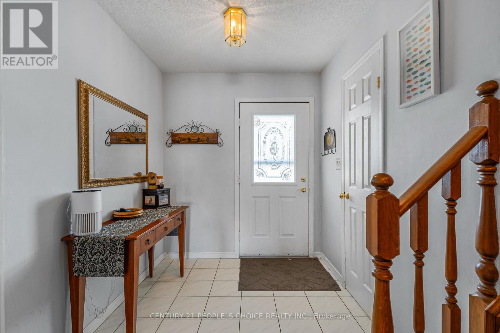 38 Culligan Crescent, Thorold, Ontario  L2V 4P1 - Photo 4 - X12712422