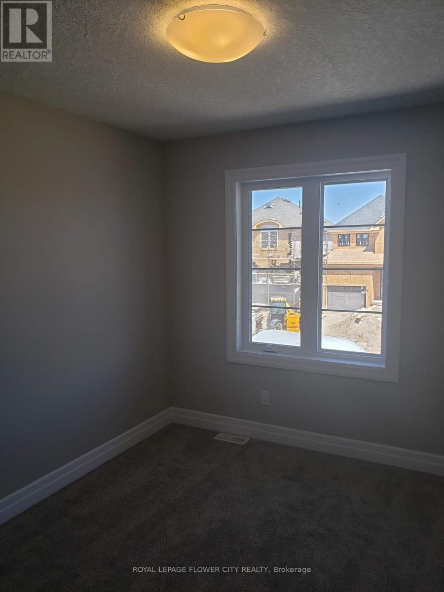 159 Forest Creek Drive, Kitchener, Ontario  N2R 0M1 - Photo 16 - X12715698