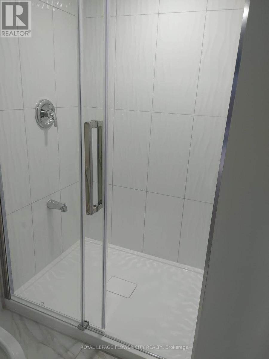 159 Forest Creek Drive, Kitchener, Ontario  N2R 0M1 - Photo 42 - X12715698