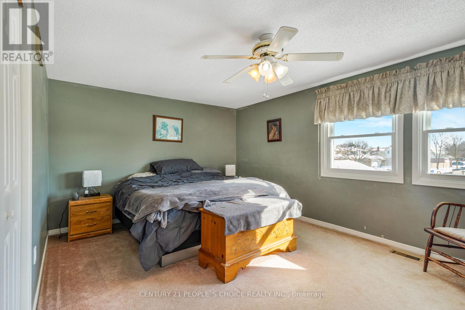 38 Culligan Crescent, Thorold, Ontario  L2V 4P1 - Photo 6 - X12712422