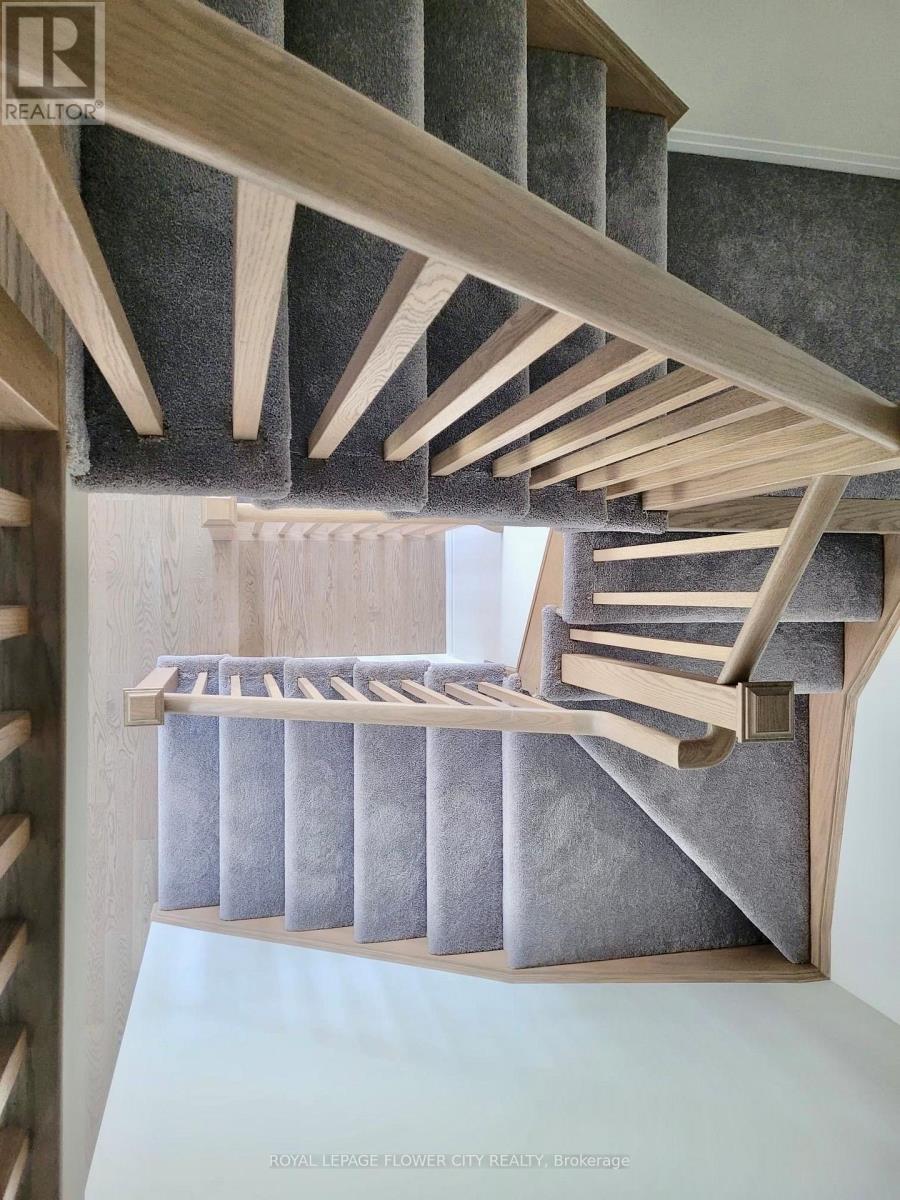 159 Forest Creek Drive, Kitchener, Ontario  N2R 0M1 - Photo 35 - X12715698