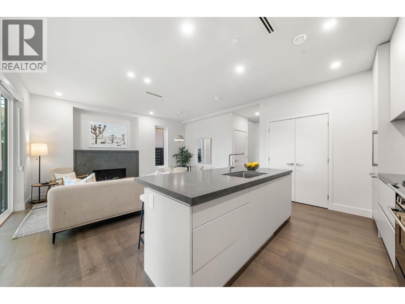 1 638 E 46th Avenue, Vancouver, British Columbia V5W 2A3 - Photo 19 - R3081999