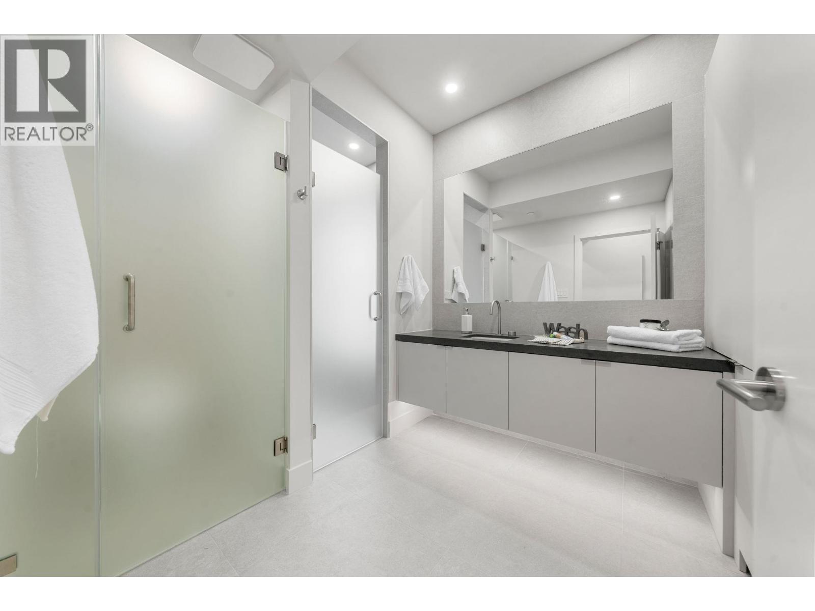 1 638 E 46th Avenue, Vancouver, British Columbia V5W 2A3 - Photo 30 - R3081999