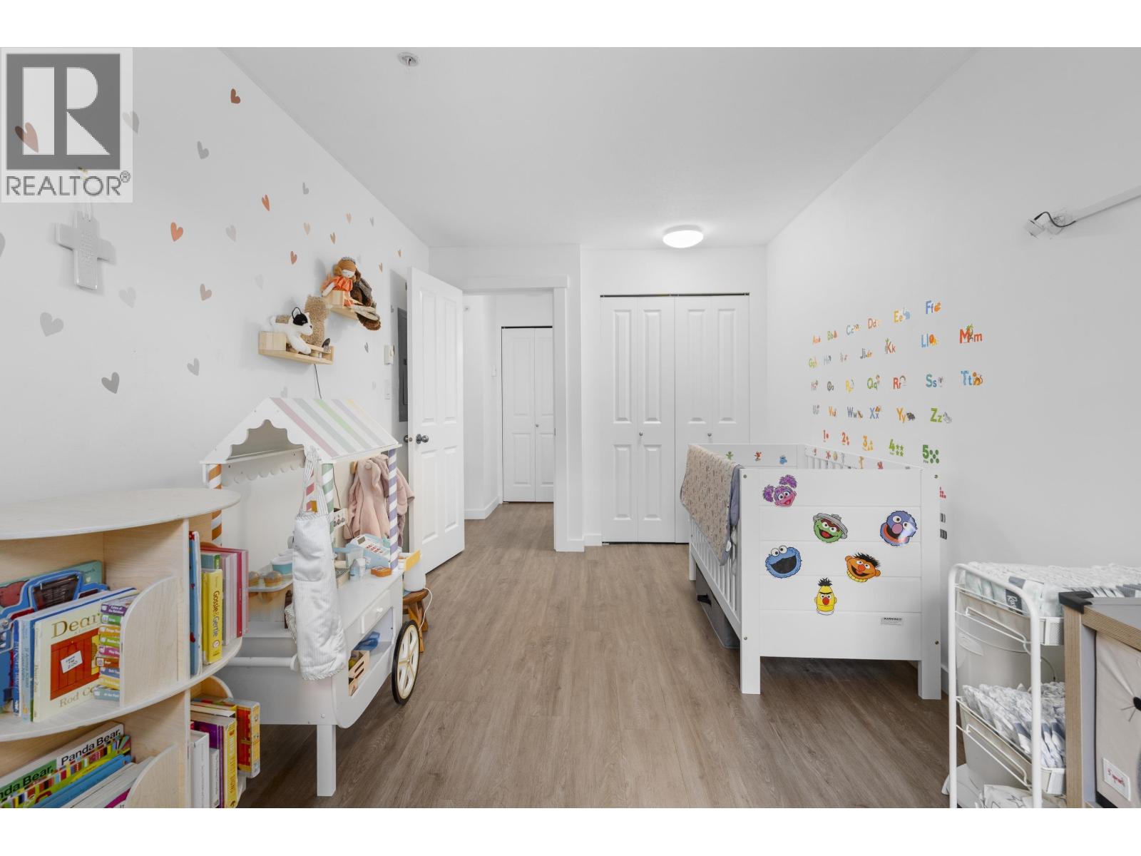 212 1432 Parkway Boulevard, Coquitlam, British Columbia  V3E 3L9 - Photo 21 - R3082011