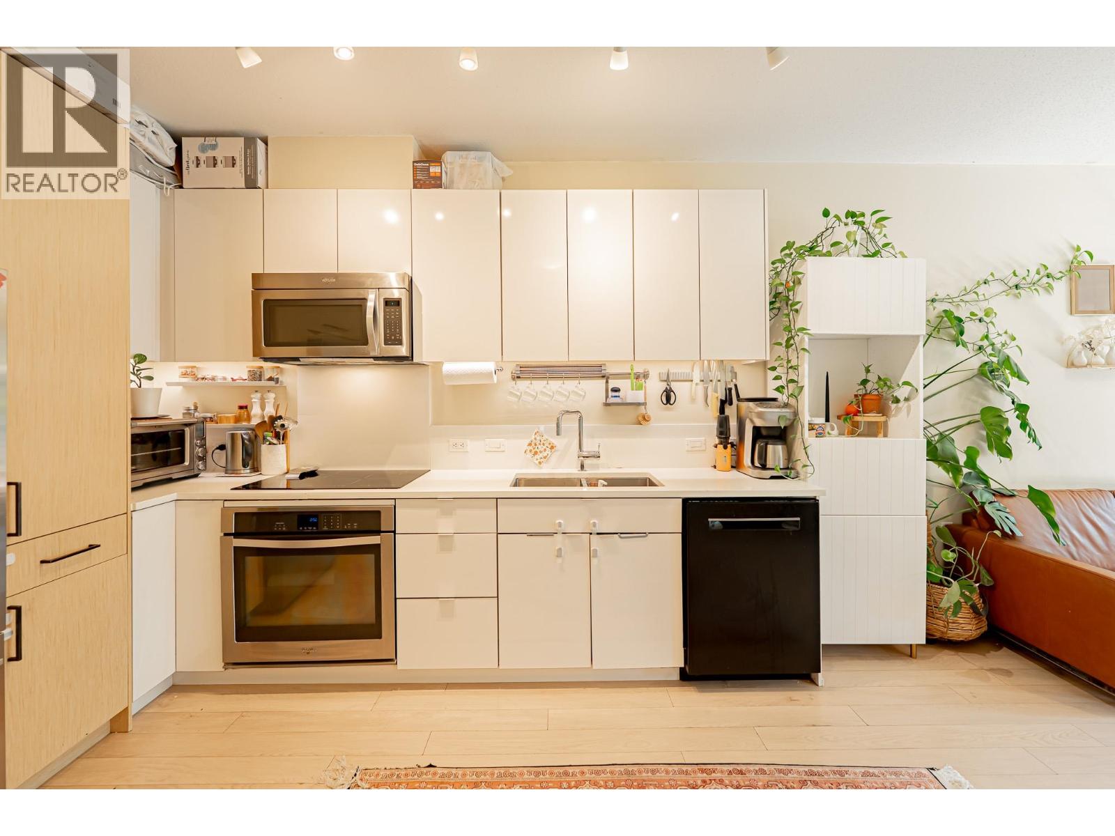 109 1621 Hamilton Avenue, North Vancouver, British Columbia  V7P 0B6 - Photo 11 - R3082034