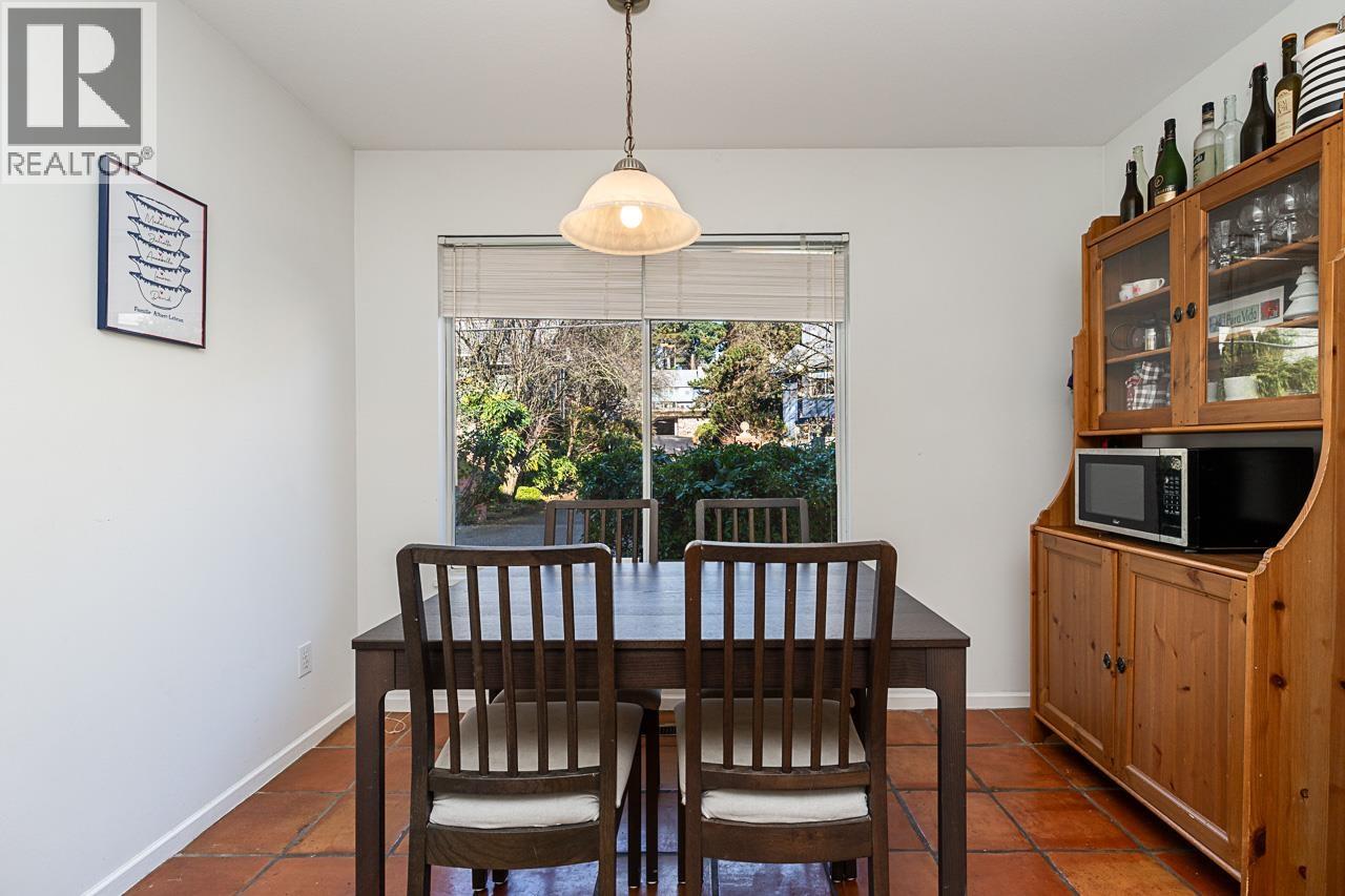 10 901 W 17th Street, North Vancouver, British Columbia  V7P 1V8 - Photo 9 - R3082029