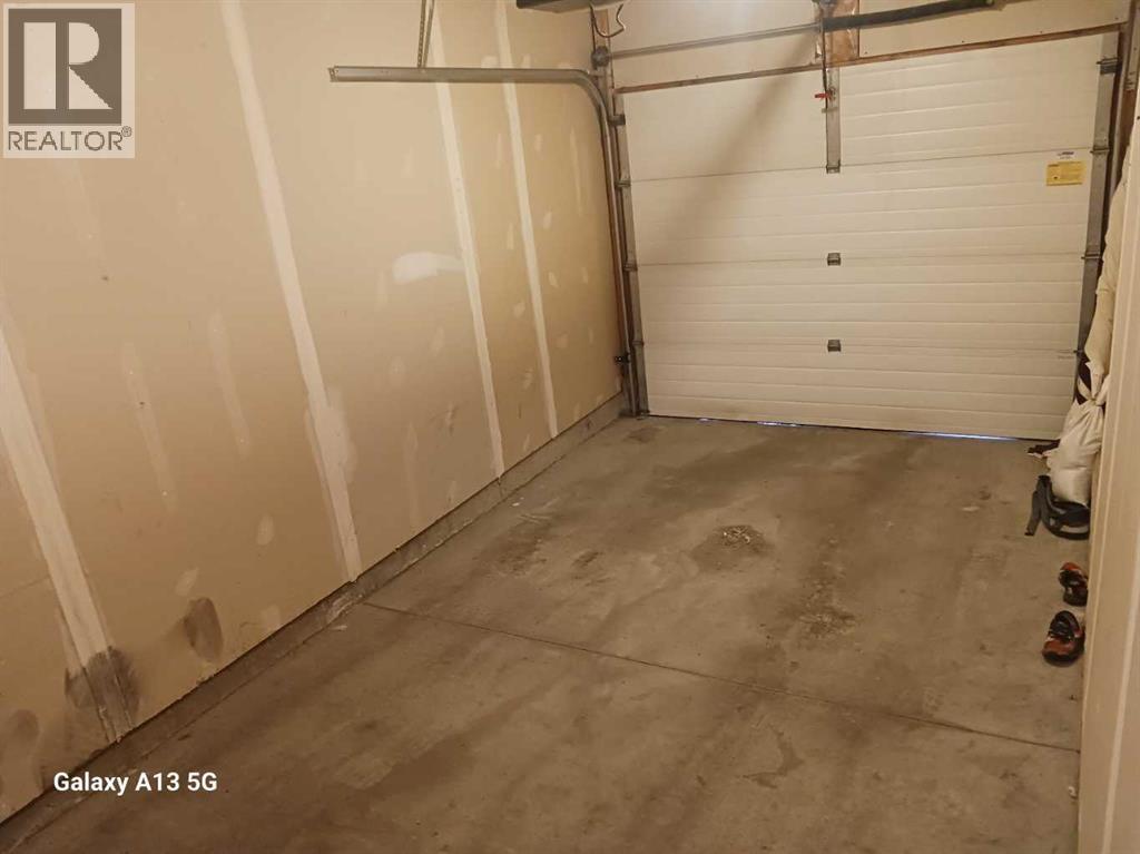 72 Arthur Close, Red Deer, Alberta  T4R 3M5 - Photo 25 - A2272929