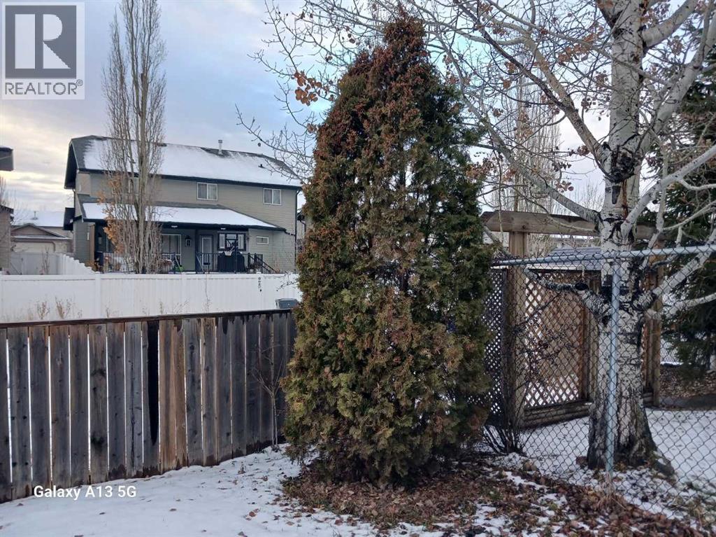 72 Arthur Close, Red Deer, Alberta  T4R 3M5 - Photo 34 - A2272929