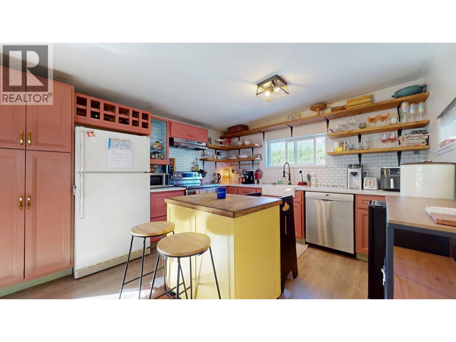 3 39768 Government Road, Squamish, British Columbia  V8B 0G3 - Photo 28 - R3081927