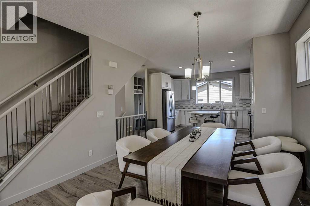 78 Marquis Heights Se, Calgary, Alberta  T3M 2A8 - Photo 7 - A2268771