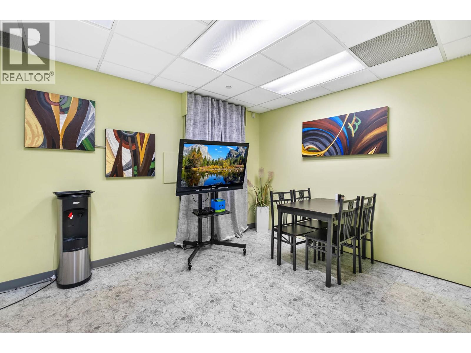 2040 Springfield Road Unit# 201 Kelowna Photo 14 2040 Springfield Road Unit# 201 Kelowna Photo 14