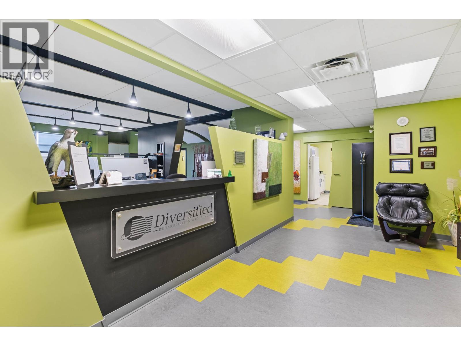 2040 Springfield Road Unit# 201 Kelowna Photo 7 2040 Springfield Road Unit# 201 Kelowna Photo 7