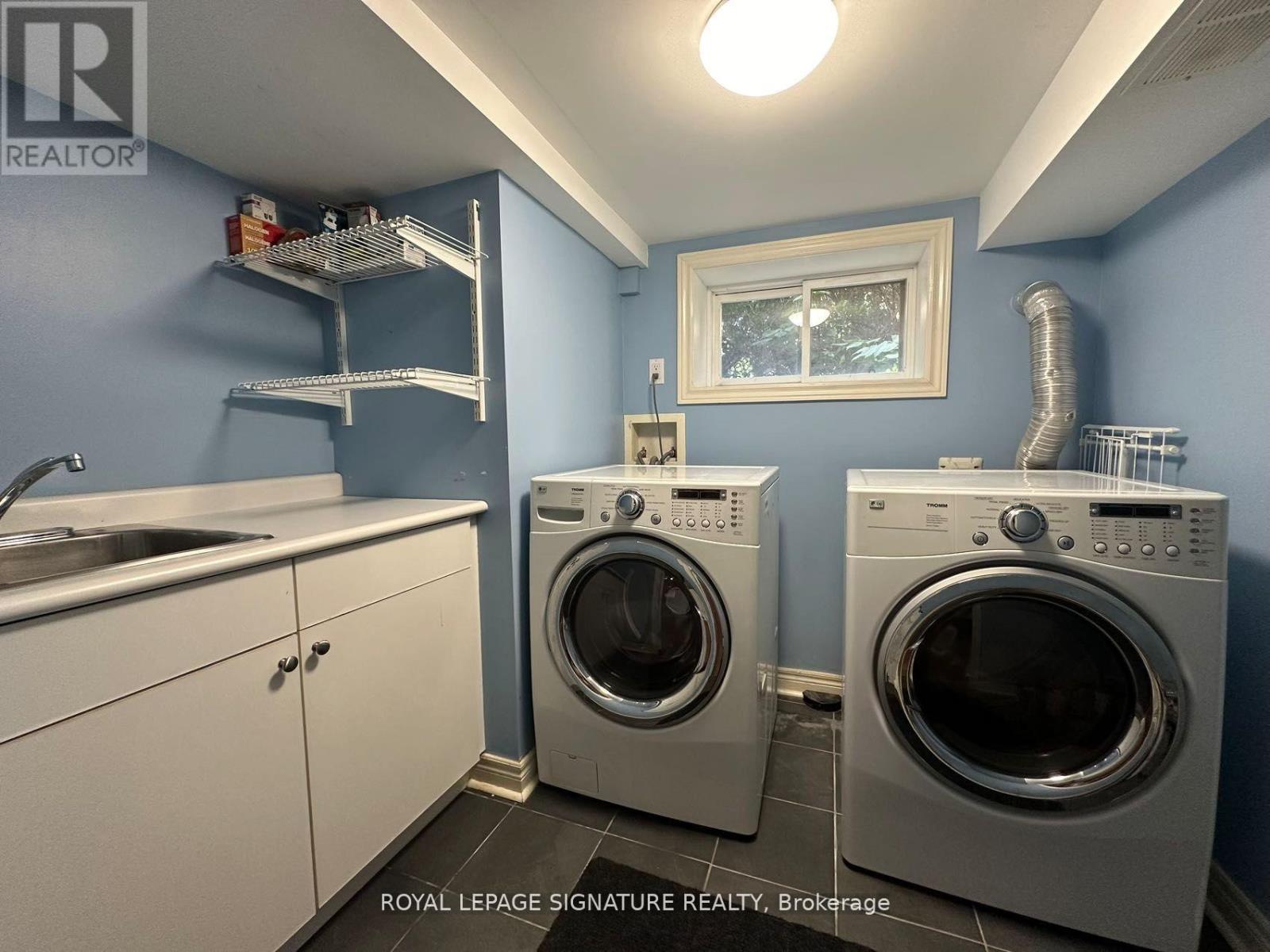 241 Deloraine Avenue, Toronto, Ontario  M5M 2B2 - Photo 13 - C12718966