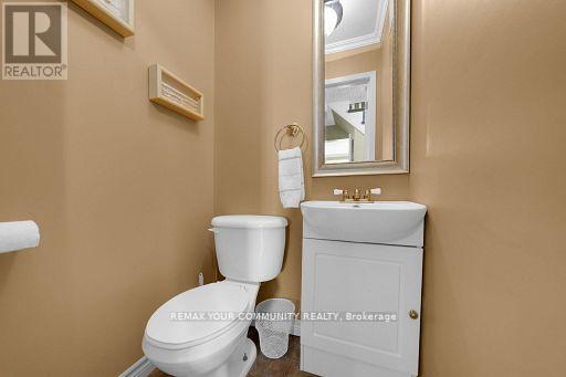 44 Beaverdale Crescent, Georgina, Ontario  L0E 1N0 - Photo 17 - N12718958