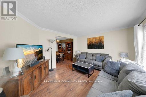 44 Beaverdale Crescent, Georgina, Ontario  L0E 1N0 - Photo 9 - N12718958