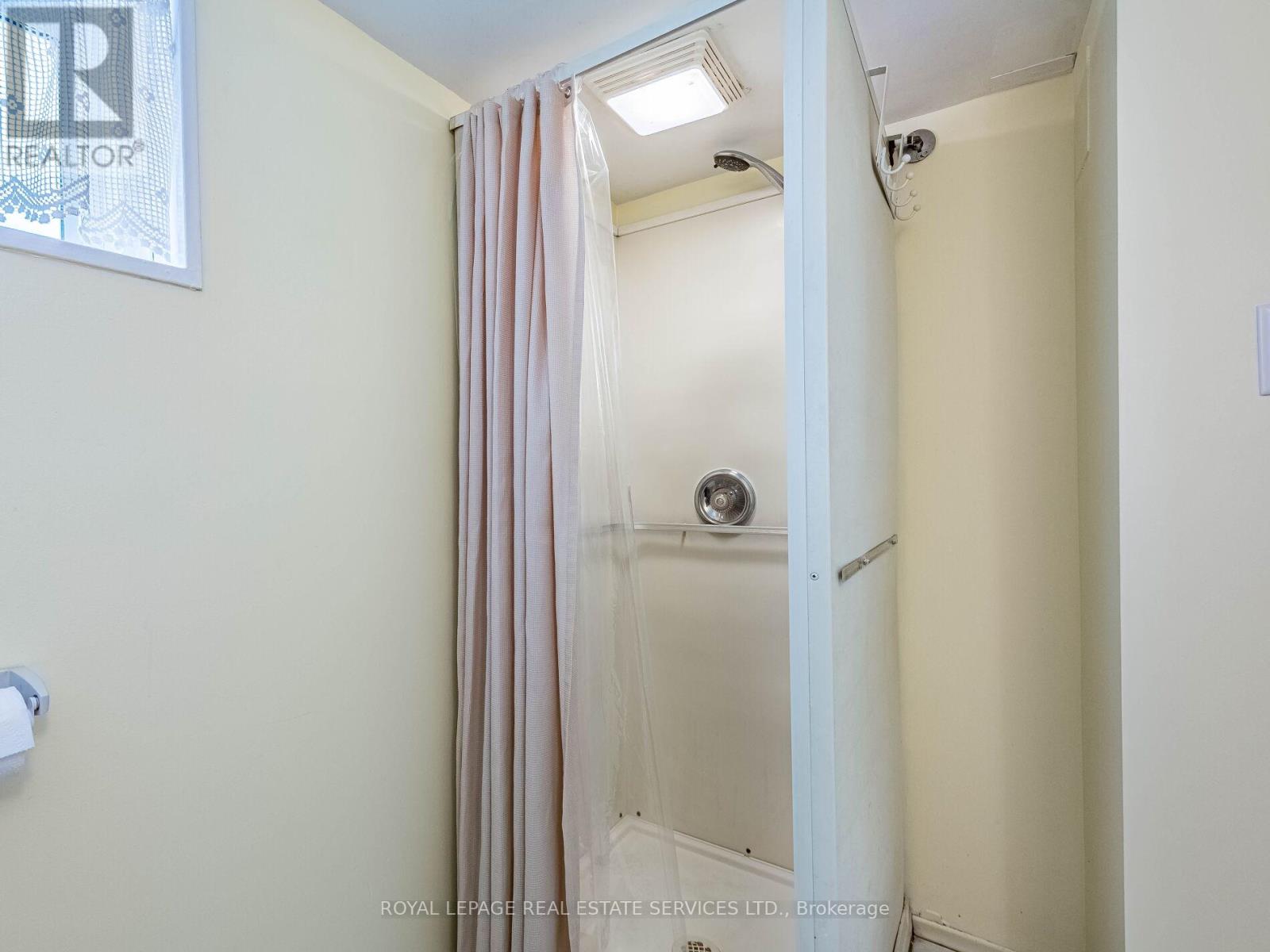 29 Woodward Avenue Se, Brampton, Ontario  L6V 1K2 - Photo 36 - W12716930