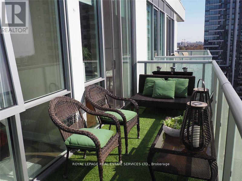 1203 - 8 Ann Street, Mississauga, Ontario  L5G 3E6 - Photo 11 - W12718950