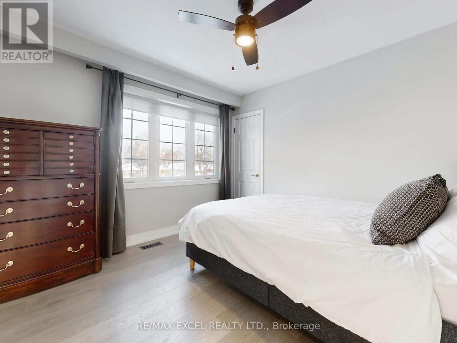 211 The Westway, Toronto, Ontario  M9R 1E9 - Photo 23 - W12718968