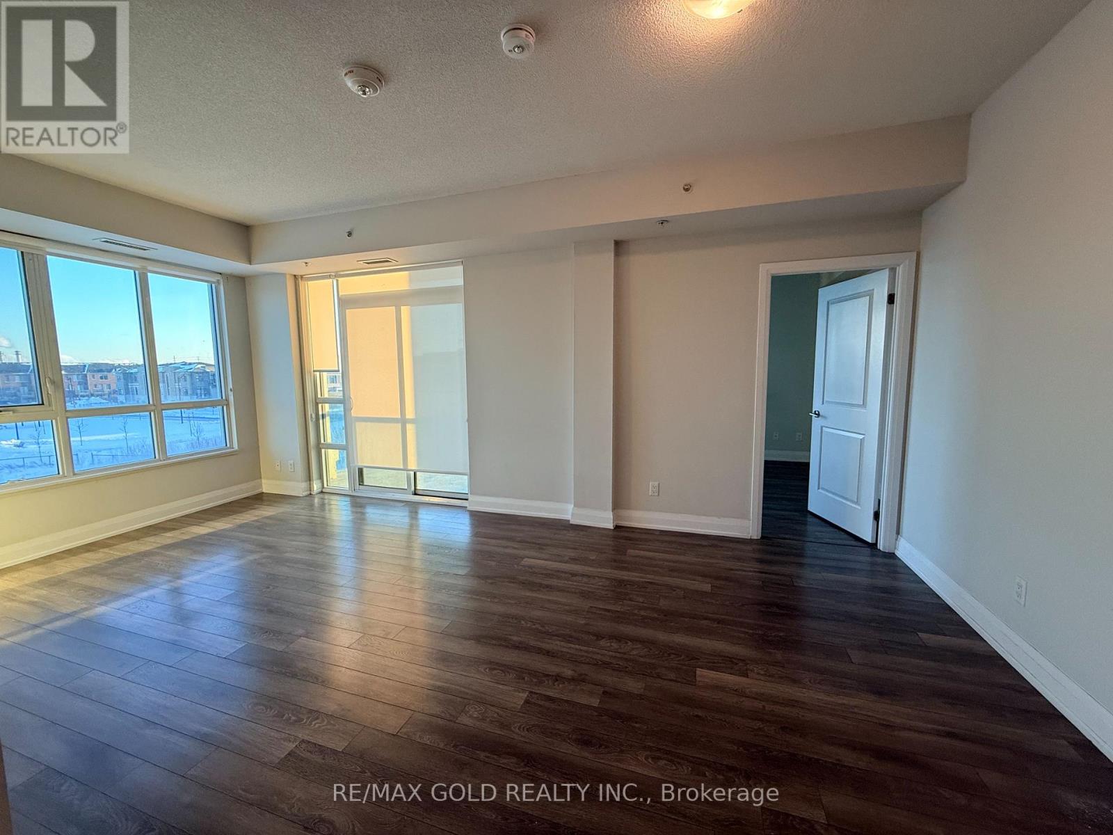 202 - 65 Yorkland Boulevard, Brampton, Ontario  L4C 9Z4 - Photo 14 - W12718978