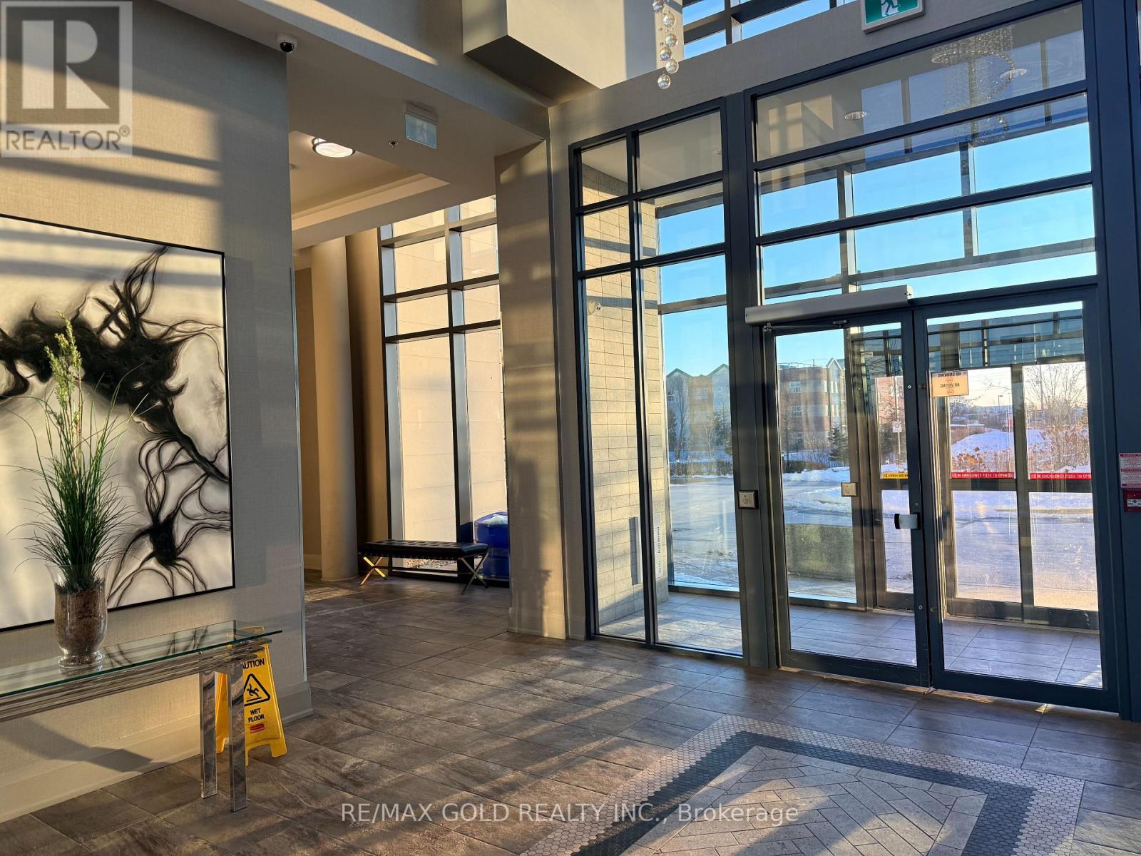 202 - 65 Yorkland Boulevard, Brampton, Ontario  L4C 9Z4 - Photo 17 - W12718978